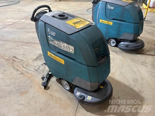 Tennant T300 洗地吸乾機