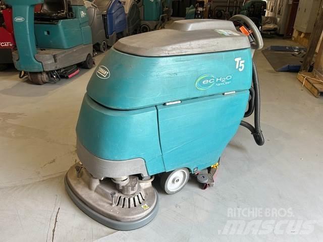 Tennant T5 洗地吸乾機