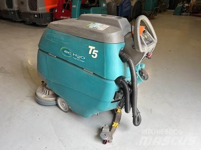 Tennant T5 洗地吸乾機