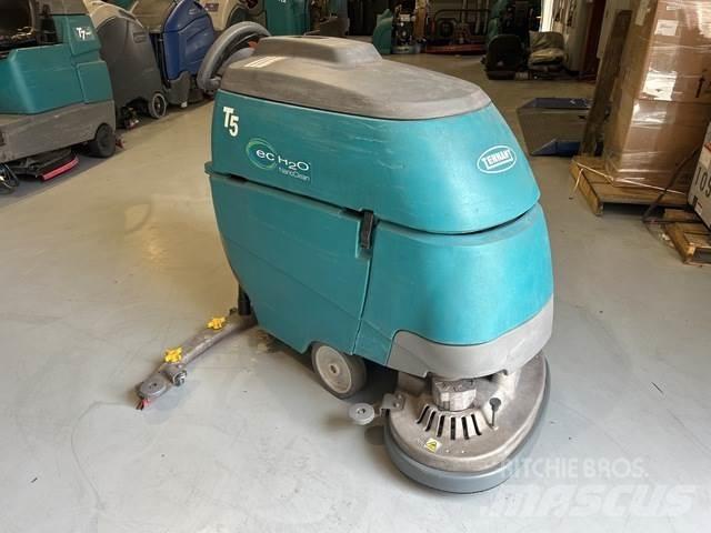Tennant T5 洗地吸乾機