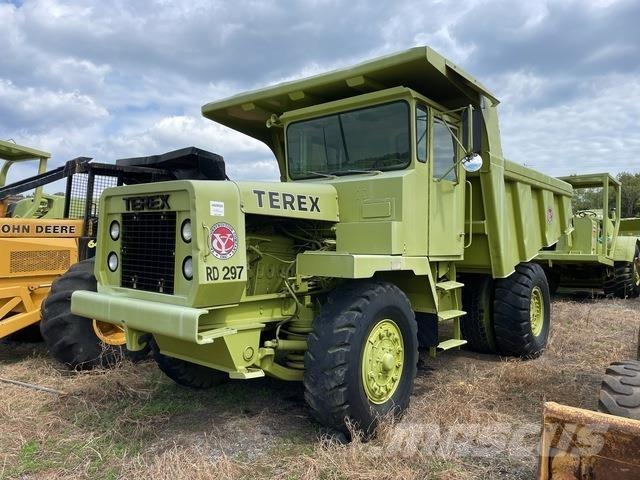 Terex 3303 鉸接式起吊車
