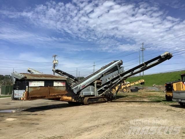 Terex M2100-3 篩分機