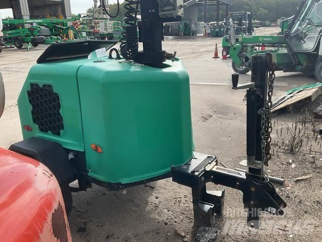 Terex RL4 照明燈