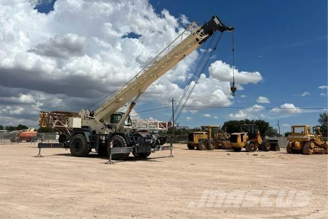 Terex RT555-2 越野起重機