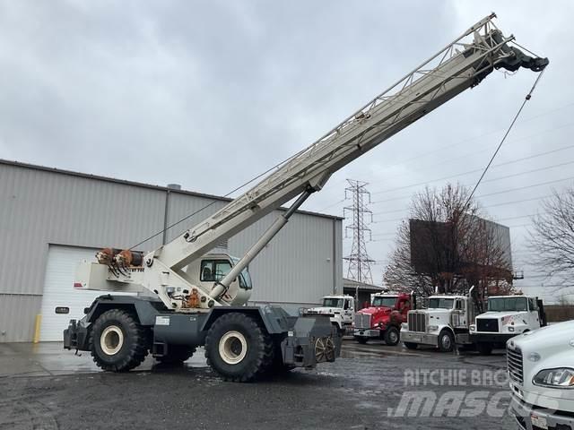 Terex RT780 越野起重機
