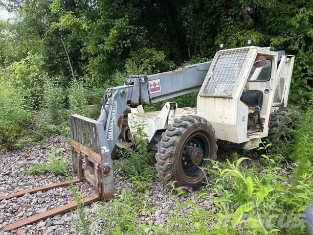 Terex SS-842 伸縮臂操作車