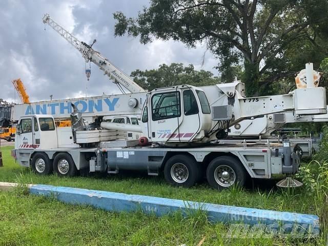 Terex T775 履帶式起重機