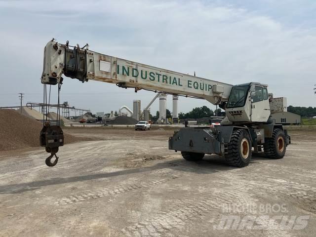 Terex TR230 越野起重機