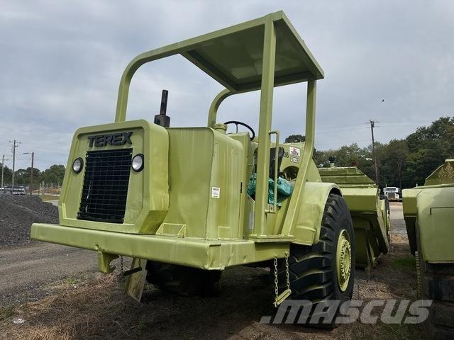 Terex TS-14B 刮土機