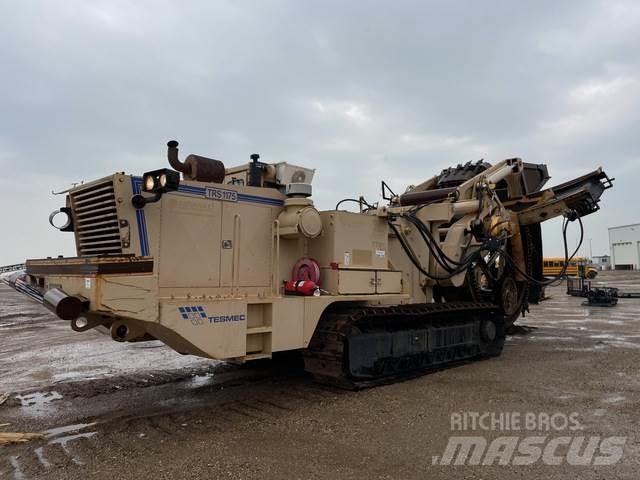 Tesmec TRS1175 鏟斗