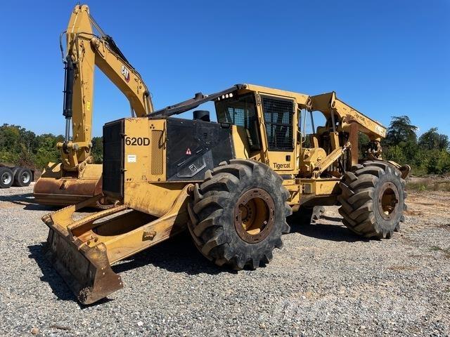 Tigercat 620D 集材機