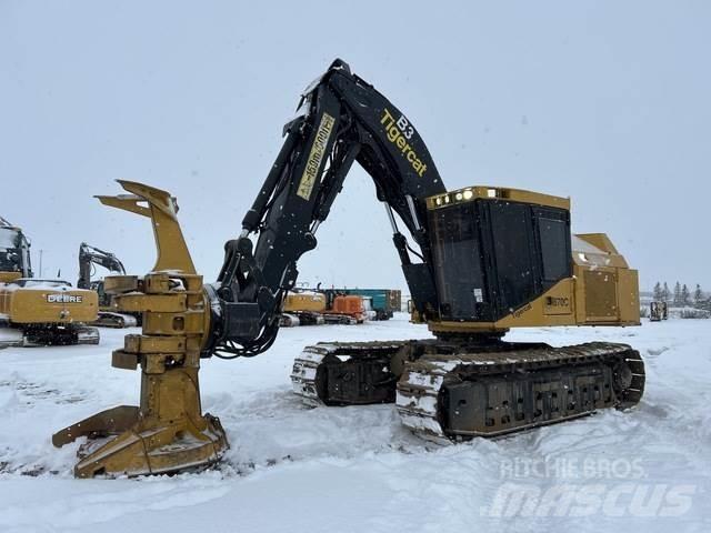 Tigercat 870C 伐木歸堆機