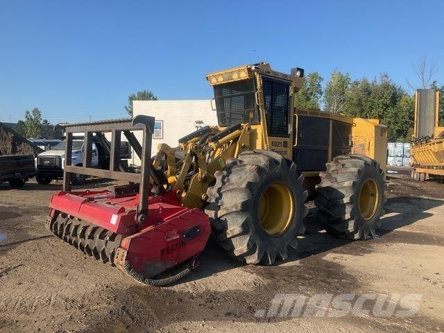 Tigercat M726E 林業覆蓋機