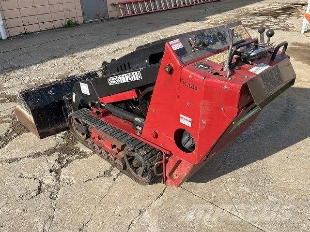 Toro 22321 滑移轉向裝載機