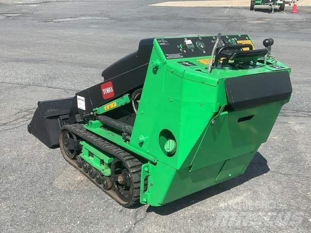Toro 22323G 滑移轉向裝載機