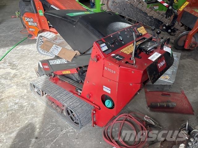 Toro 22324 滑移轉向裝載機