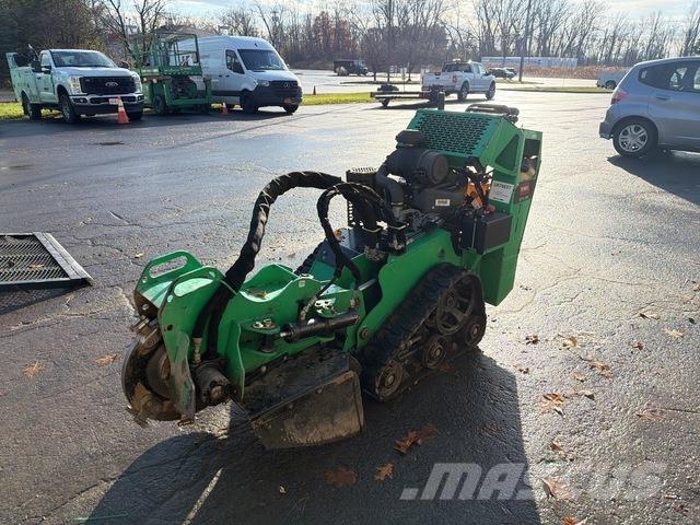 Toro 23208G 樹樁破碎機