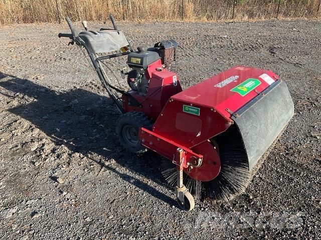 Toro 23740 室內掃倉機