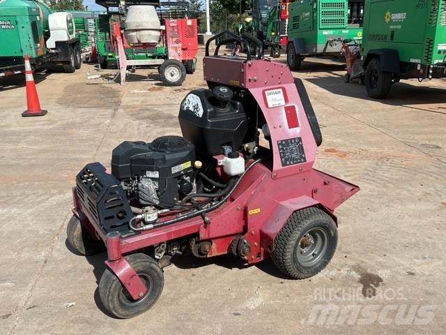Toro 29521 通風機和垂直割草機