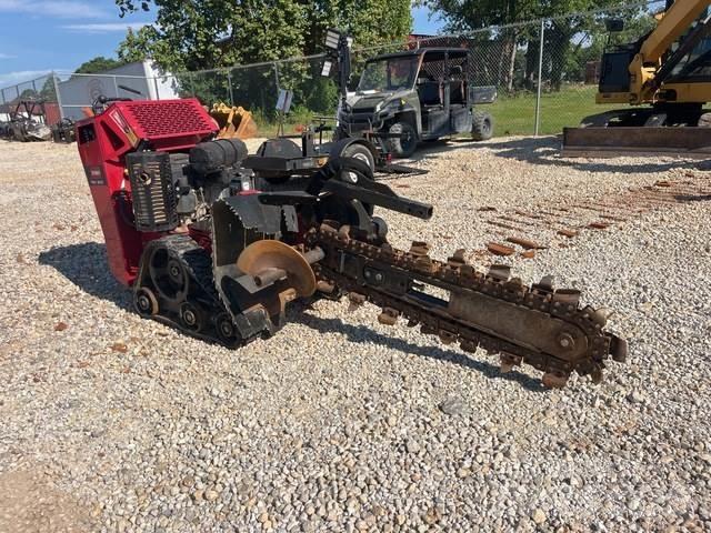 Toro TRX-300 掘溝機