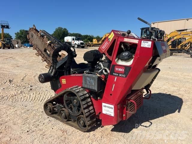 Toro TRX-300 掘溝機