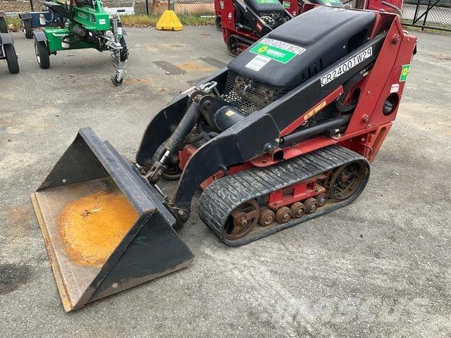 Toro TX-427 滑移轉向裝載機