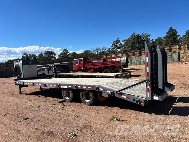 TOWMASTER T-30 車輛運輸拖車