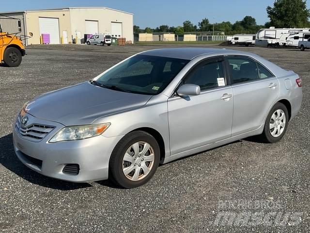 Toyota Camry 汽車