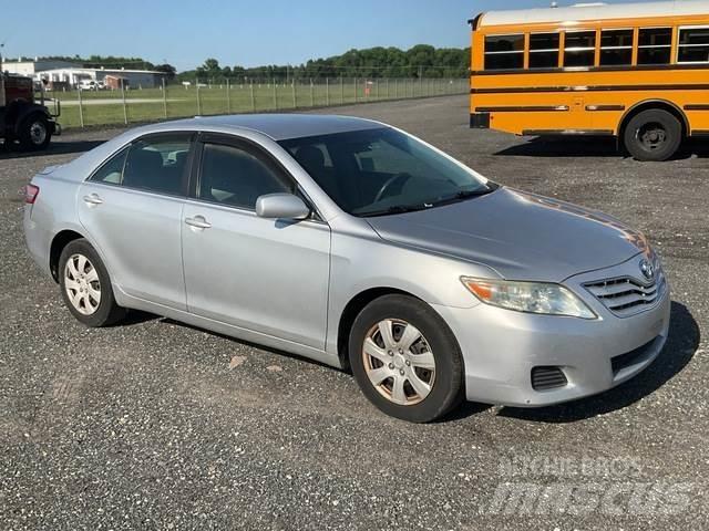 Toyota Camry 汽車