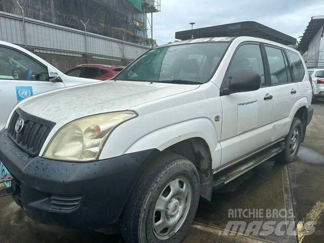 Toyota Prado 汽車