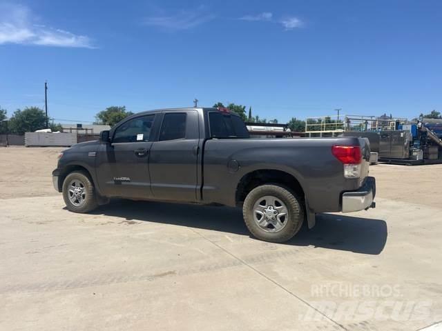 Toyota Tundra 其他