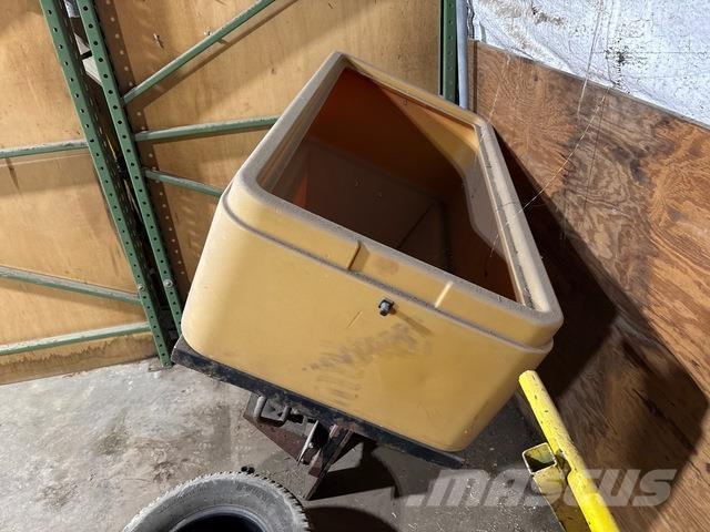  Trailhawk 750 砂鹽撒布機