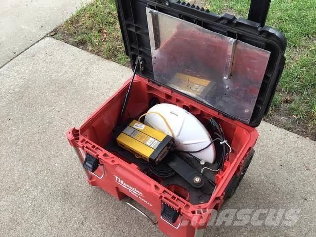 Trimble SPS855 其他組件