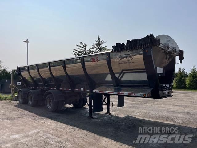  Trout River 自裝卸半拖車