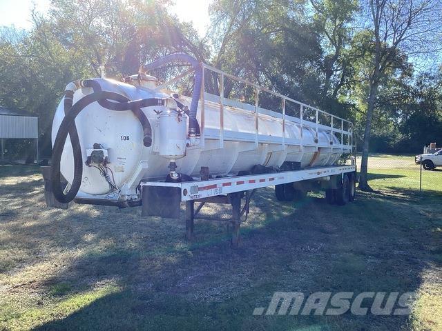  TROX 130 罐體拖車