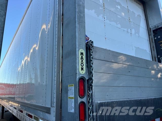 Utility VS2DX 箱體拖車