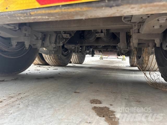 Vawdrey  篷布拖車