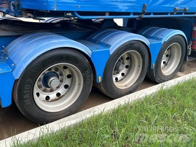 Vawdrey  篷布拖車