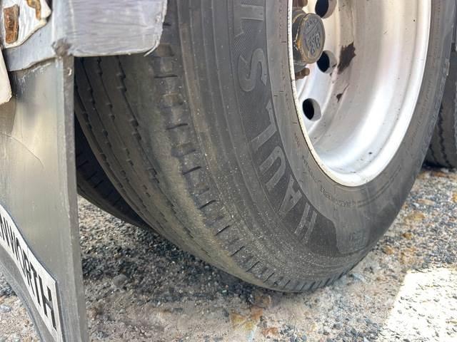 Vawdrey  控溫式半拖車