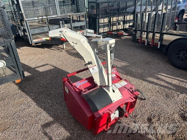 Ventrac NX340 掃雪機