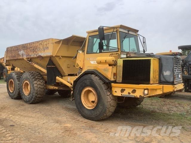 Volvo A25C 鉸接式起吊車