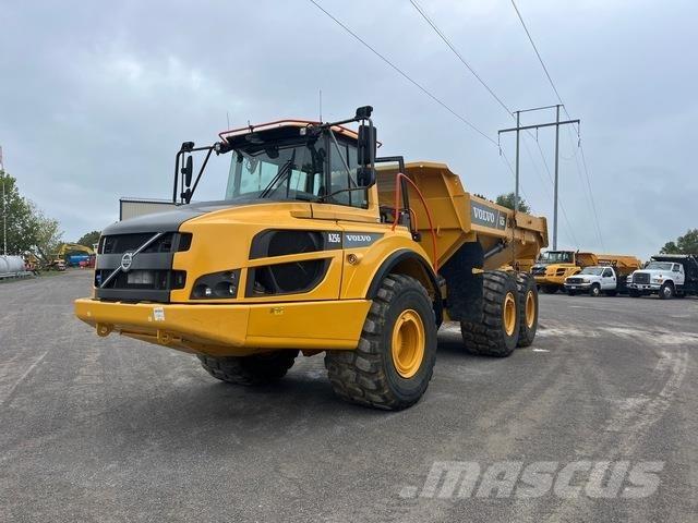 Volvo A25G 鉸接式起吊車
