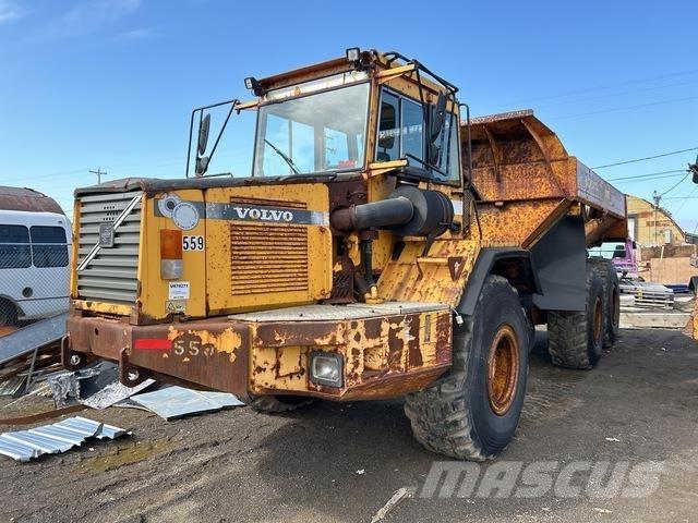Volvo A30C 鉸接式起吊車