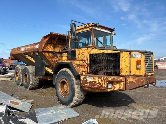 Volvo A30C 鉸接式起吊車