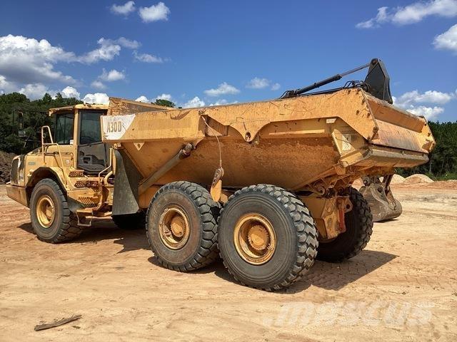 Volvo A30D 鉸接式起吊車