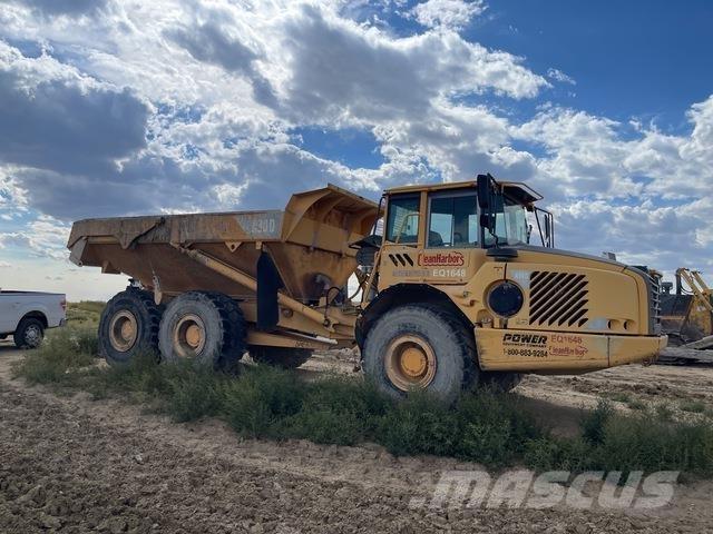 Volvo A30D 鉸接式起吊車