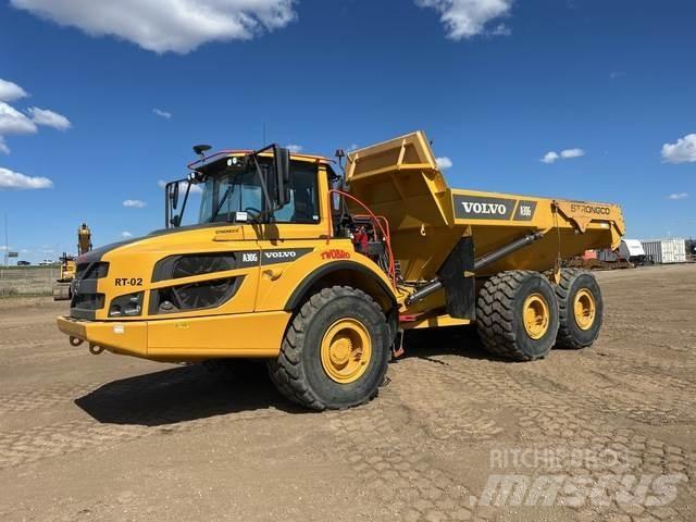 Volvo A30G 鉸接式起吊車