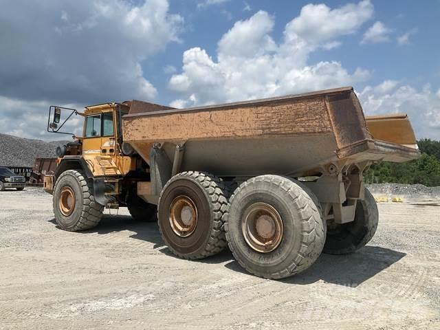 Volvo A35C 鉸接式起吊車