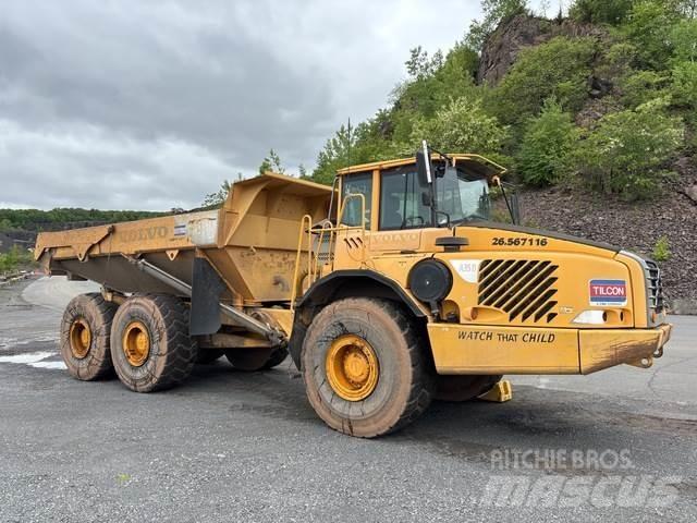 Volvo A35D 鉸接式起吊車