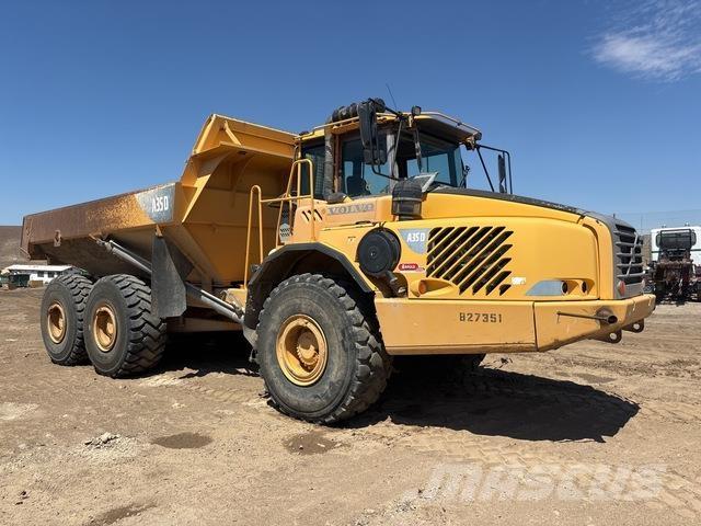 Volvo A35D 鉸接式起吊車
